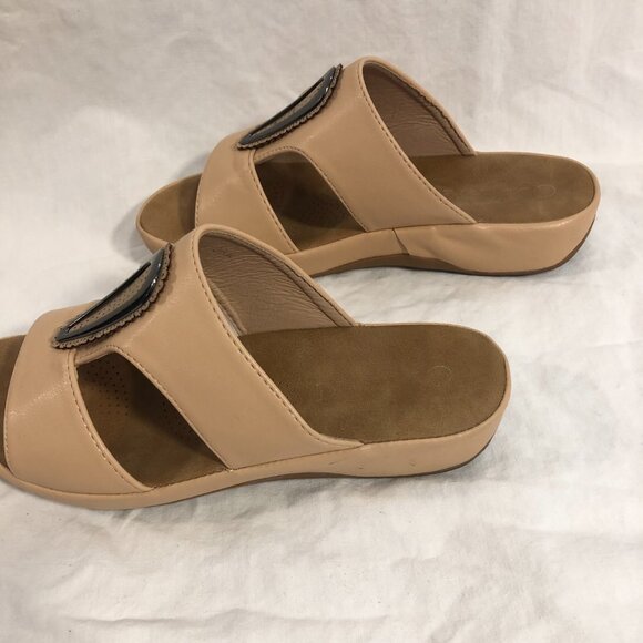 Ducati beige slide size 36/ US 6 - Picture 2 of 6